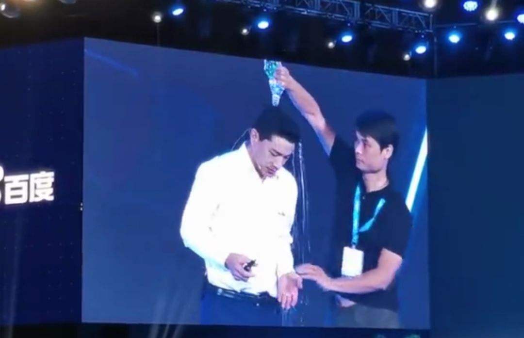 李彦宏.jpg 李彦宏.jpg